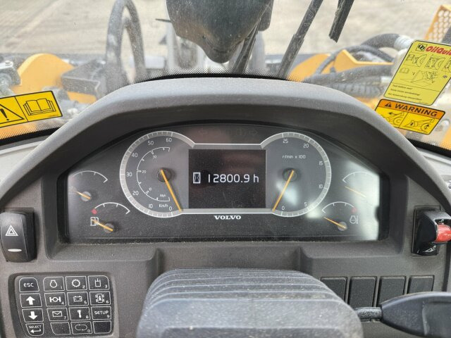 Volvo L150H Radlader *Schnellwech. *Waage *3. Funktion - Chargeuse sur pneus: photos 2 Volvo L150H Radlader *Schnellwech. *Waage *3. Funktion - Chargeuse sur pneus: photos 2