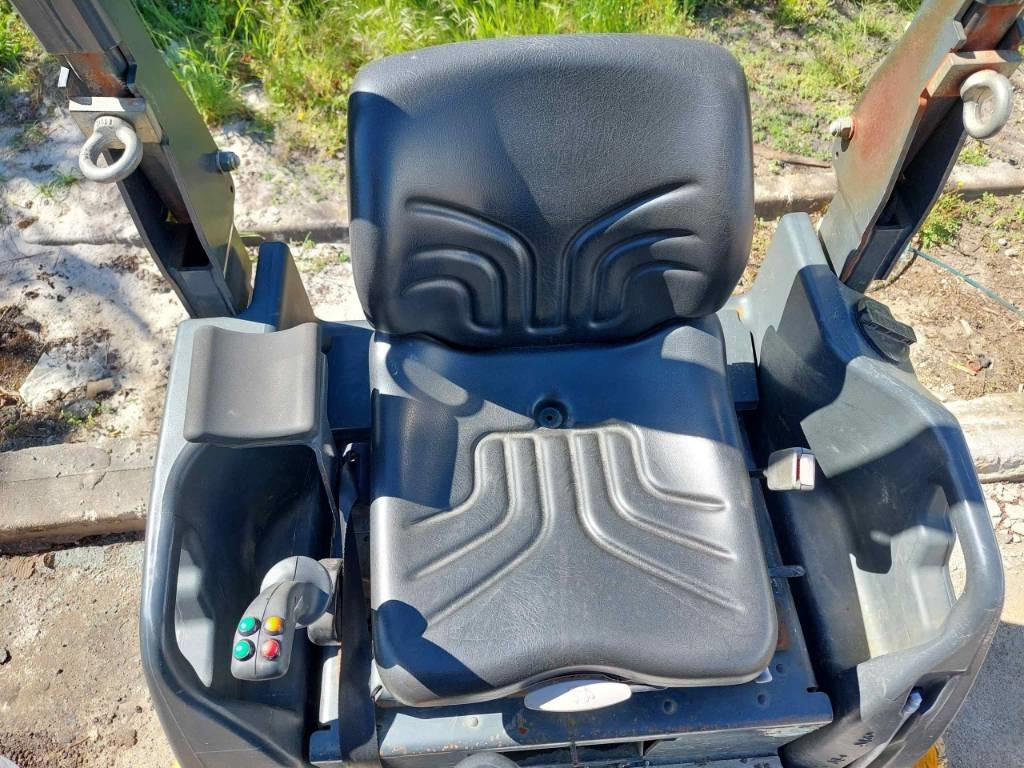 Bomag BW 120 AD-5 - Rouleau compresseur: photos 4 Bomag BW 120 AD-5 - Rouleau compresseur: photos 4