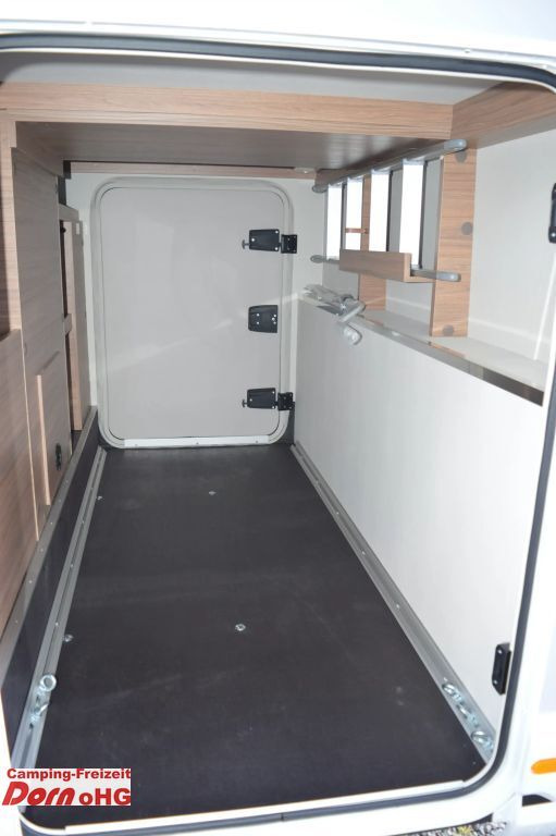 Knaus VAN WAVE 640 MEG VANSATION 163 PS/Schalter/4 Per - Camping-car profilé: photos 5 Knaus VAN WAVE 640 MEG VANSATION 163 PS/Schalter/4 Per - Camping-car profilé: photos 5