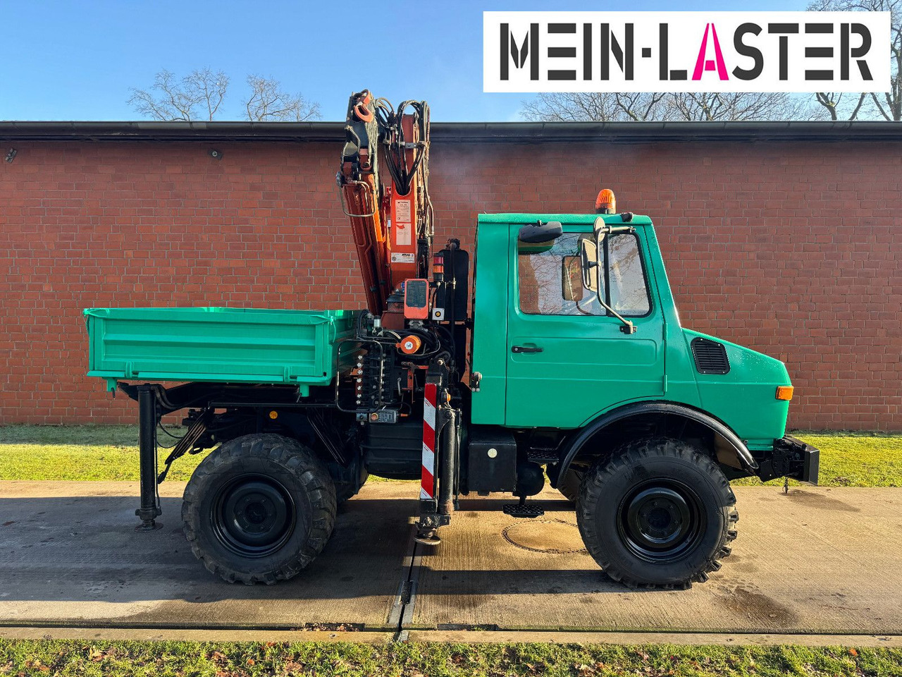 Unimog U 1200 Atlas 75.2 Kran 14 m Funk FB *1. Hand - Camion grue, Camion benne: photos 5 Unimog U 1200 Atlas 75.2 Kran 14 m Funk FB *1. Hand - Camion grue, Camion benne: photos 5