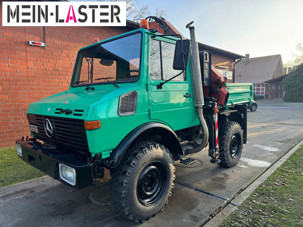 Unimog U 1200 Atlas 75.2 Kran 14 m Funk FB *1. Hand - Camion grue, Camion benne: photos 3 Unimog U 1200 Atlas 75.2 Kran 14 m Funk FB *1. Hand - Camion grue, Camion benne: photos 3