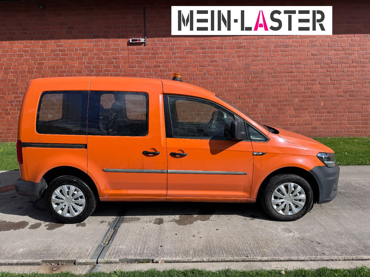 Volkswagen Caddy 2.0 TDI Klima 1. Hand 73.300 km - Transport de personnes: photos 4 Volkswagen Caddy 2.0 TDI Klima 1. Hand 73.300 km - Transport de personnes: photos 4