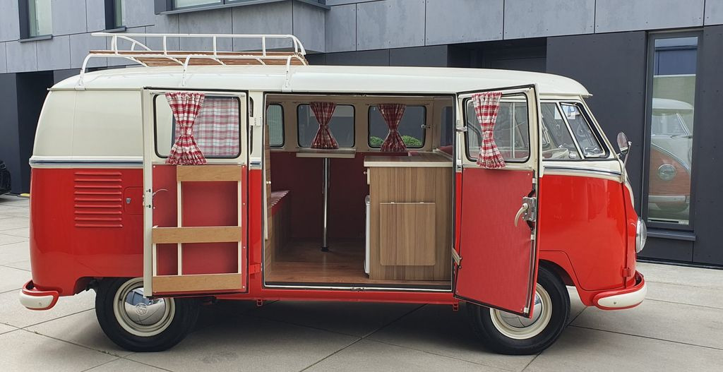 Volkswagen T1 Samba Camper restauriert Zustand 1 - Minibus, Transport de personnes: photos 1 Volkswagen T1 Samba Camper restauriert Zustand 1 - Minibus, Transport de personnes: photos 1