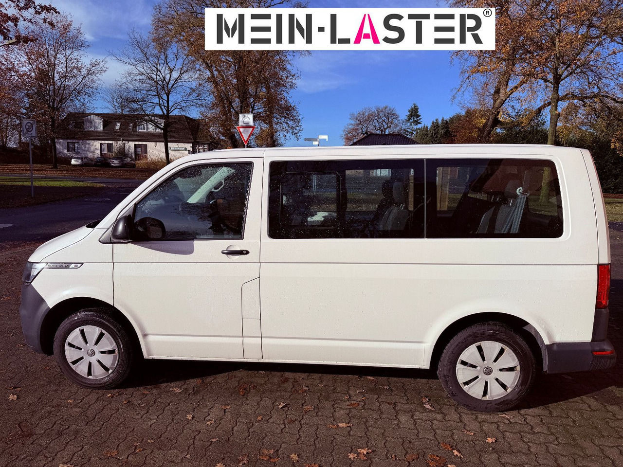 Volkswagen T6 2.0 tdi Standheizung Navigation AHK TÜV 5-27 - Transport de personnes: photos 3 Volkswagen T6 2.0 tdi Standheizung Navigation AHK TÜV 5-27 - Transport de personnes: photos 3