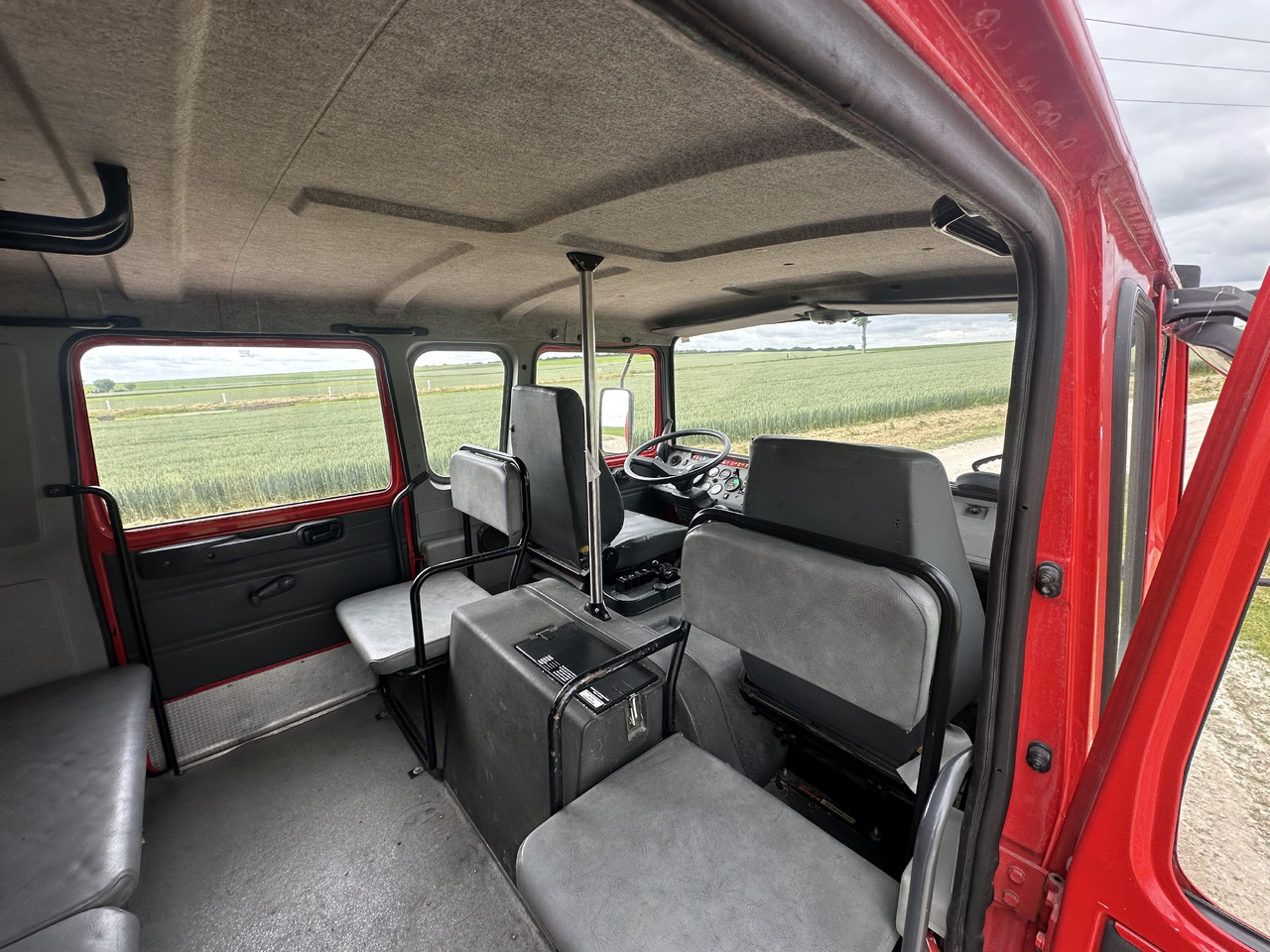 Camion citerne RENAULT M210: photos 22