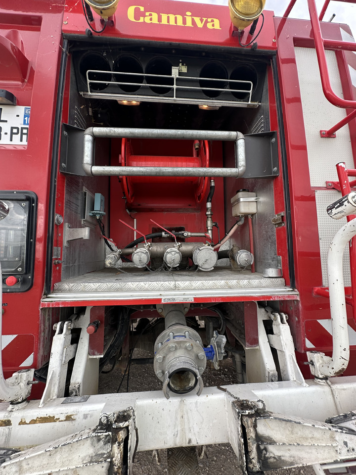 Camion citerne RENAULT M210: photos 13