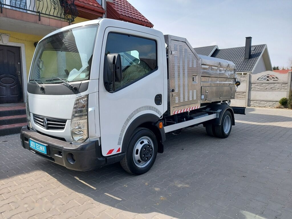 Renault Maxity Cappellotto INOX Low garage hydro combi - Camion hydrocureur: photos 3 Renault Maxity Cappellotto INOX Low garage hydro combi - Camion hydrocureur: photos 3