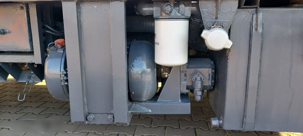 Camion hydrocureur Volkswagen LT55 COMBI HYDRO OIL ADR INOX: photos 25