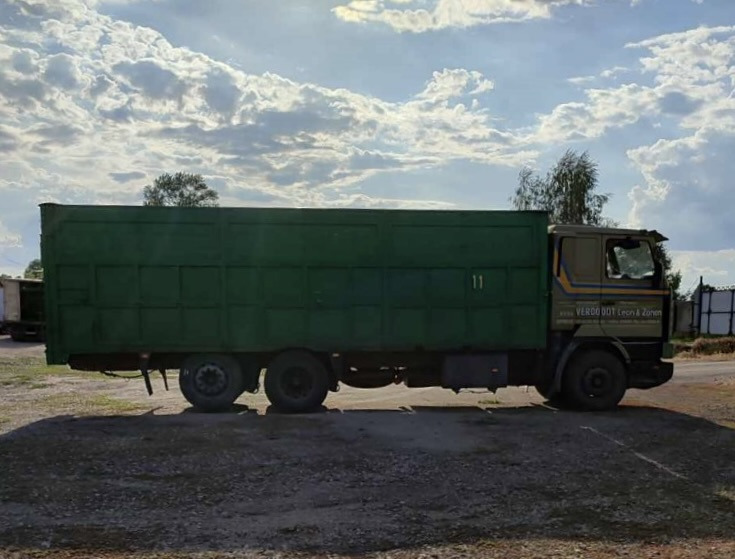 SCANIA 113.360 - Camion plateau: photos 2 SCANIA 113.360 - Camion plateau: photos 2