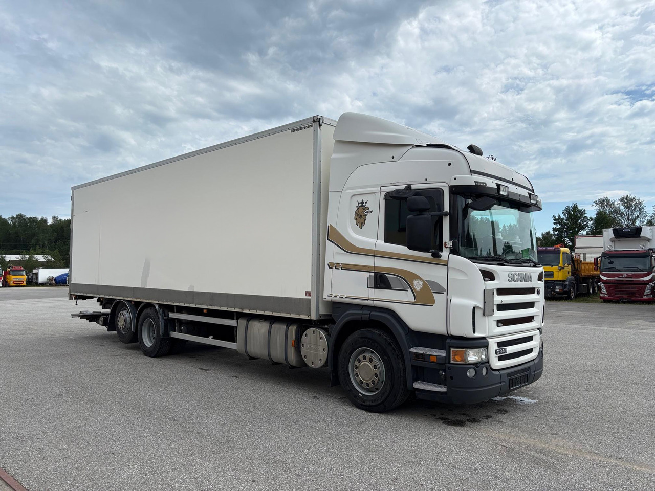 SCANIA G340 - Camion fourgon: photos 1 SCANIA G340 - Camion fourgon: photos 1