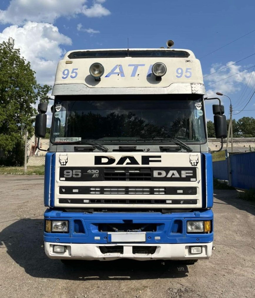 DAF ATI 95.430 - Tracteur routier: photos 2 DAF ATI 95.430 - Tracteur routier: photos 2