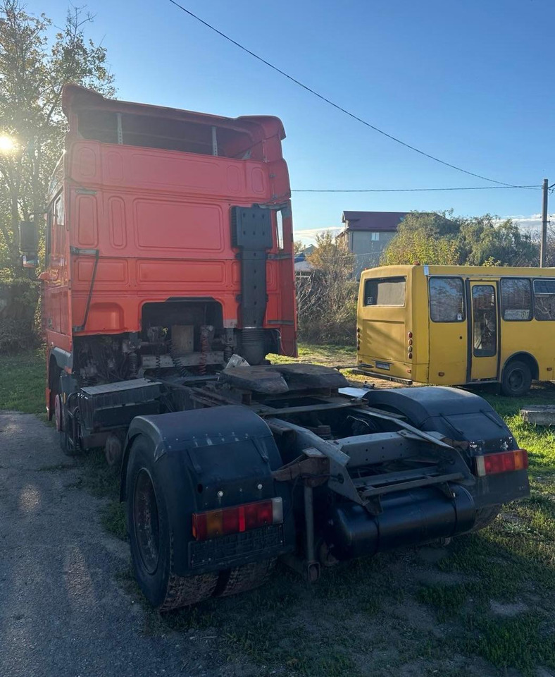 DAF XF 95.380 - Tracteur routier: photos 5 DAF XF 95.380 - Tracteur routier: photos 5