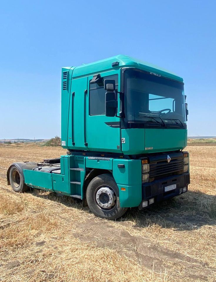 RENAULT Magnum 430 - Tracteur routier: photos 1 RENAULT Magnum 430 - Tracteur routier: photos 1