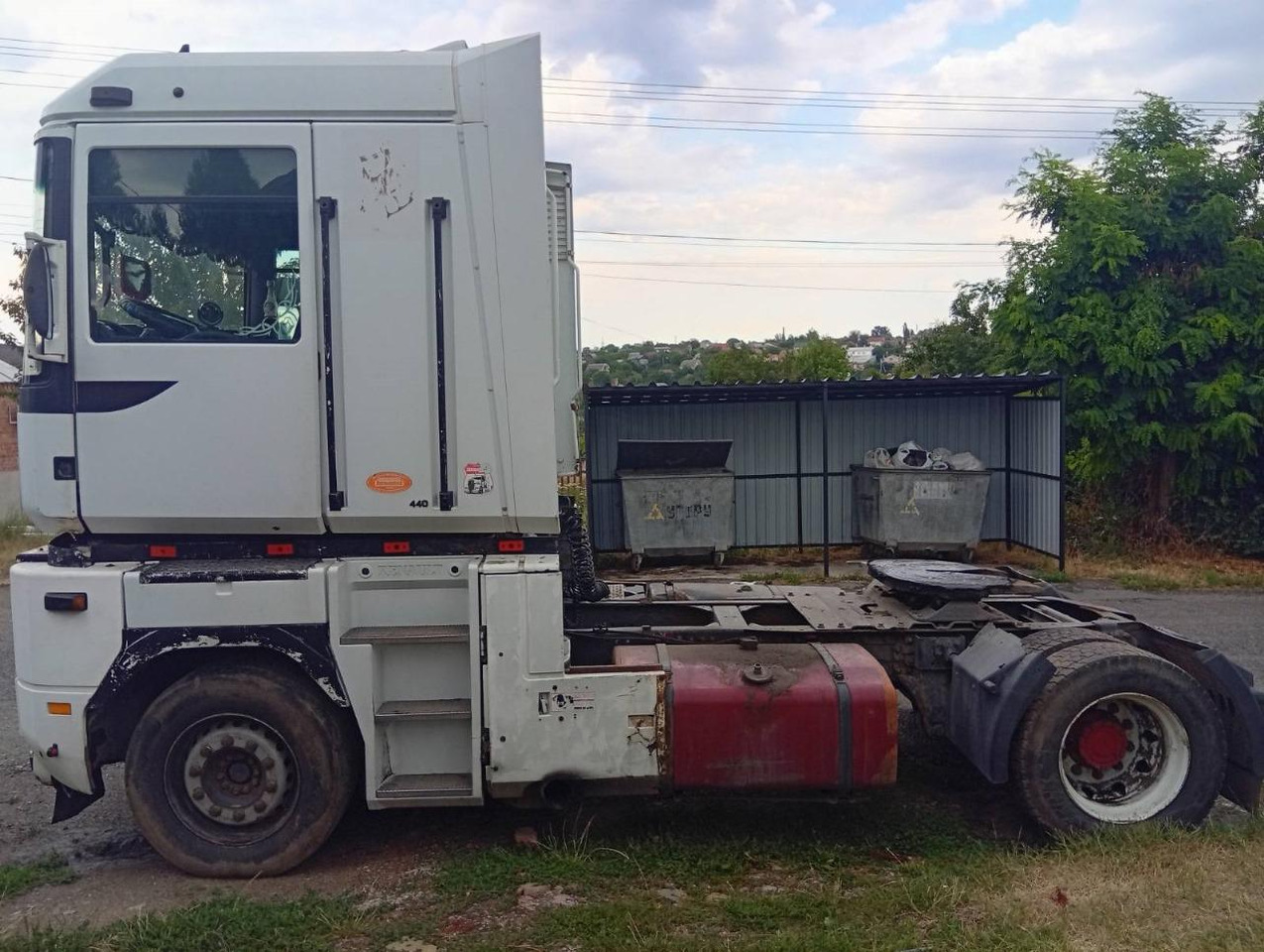 RENAULT Magnum 440 - Tracteur routier: photos 1 RENAULT Magnum 440 - Tracteur routier: photos 1