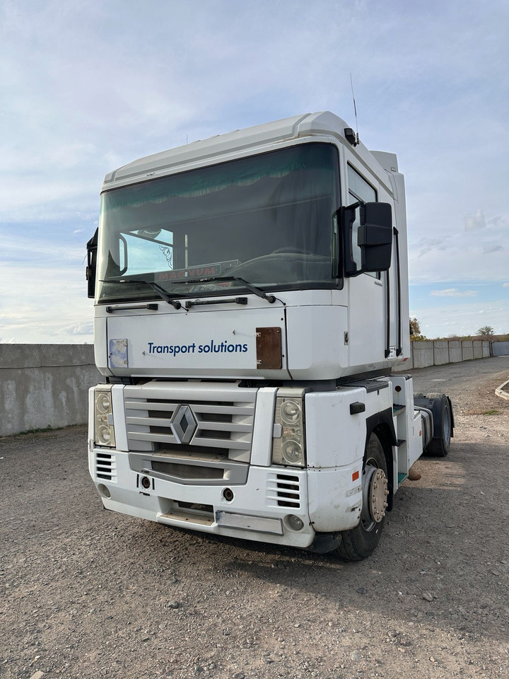 RENAULT Magnum 440 | ID1639S - Tracteur routier: photos 3 RENAULT Magnum 440 | ID1639S - Tracteur routier: photos 3