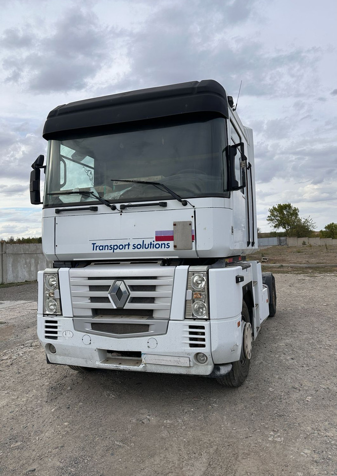 RENAULT Magnum 440 | ID1643S - Tracteur routier: photos 2 RENAULT Magnum 440 | ID1643S - Tracteur routier: photos 2
