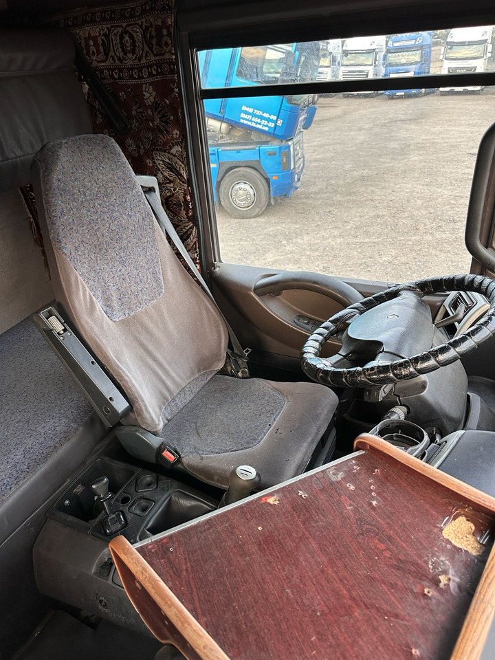 Tracteur routier RENAULT Magnum 440 | ID1645S: photos 9