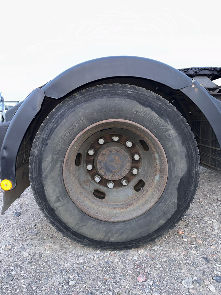 Tracteur routier RENAULT Magnum 440 | ID1646S: photos 13 Tracteur routier RENAULT Magnum 440 | ID1646S: photos 13