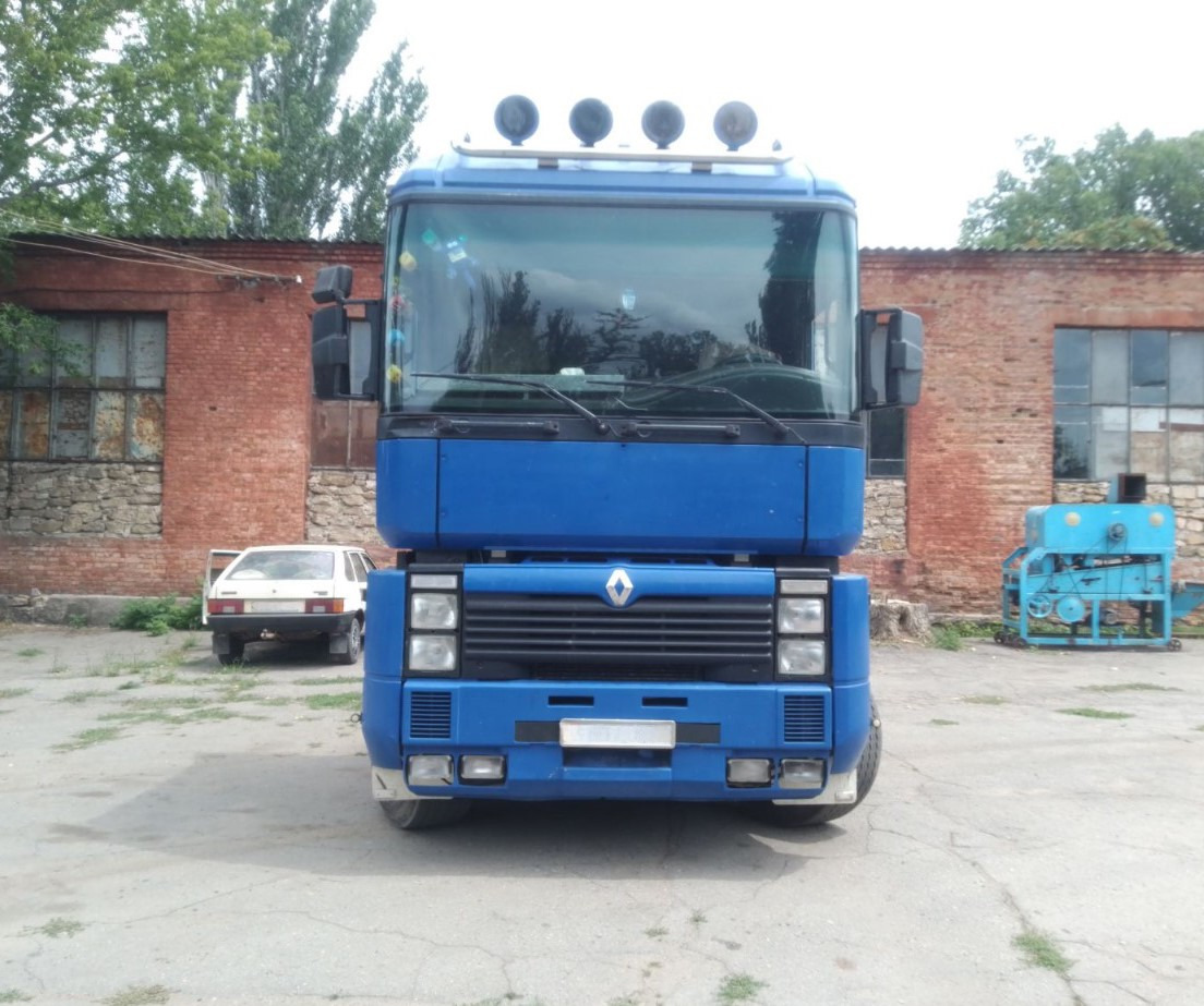RENAULT Magnum 470 - Tracteur routier: photos 2 RENAULT Magnum 470 - Tracteur routier: photos 2