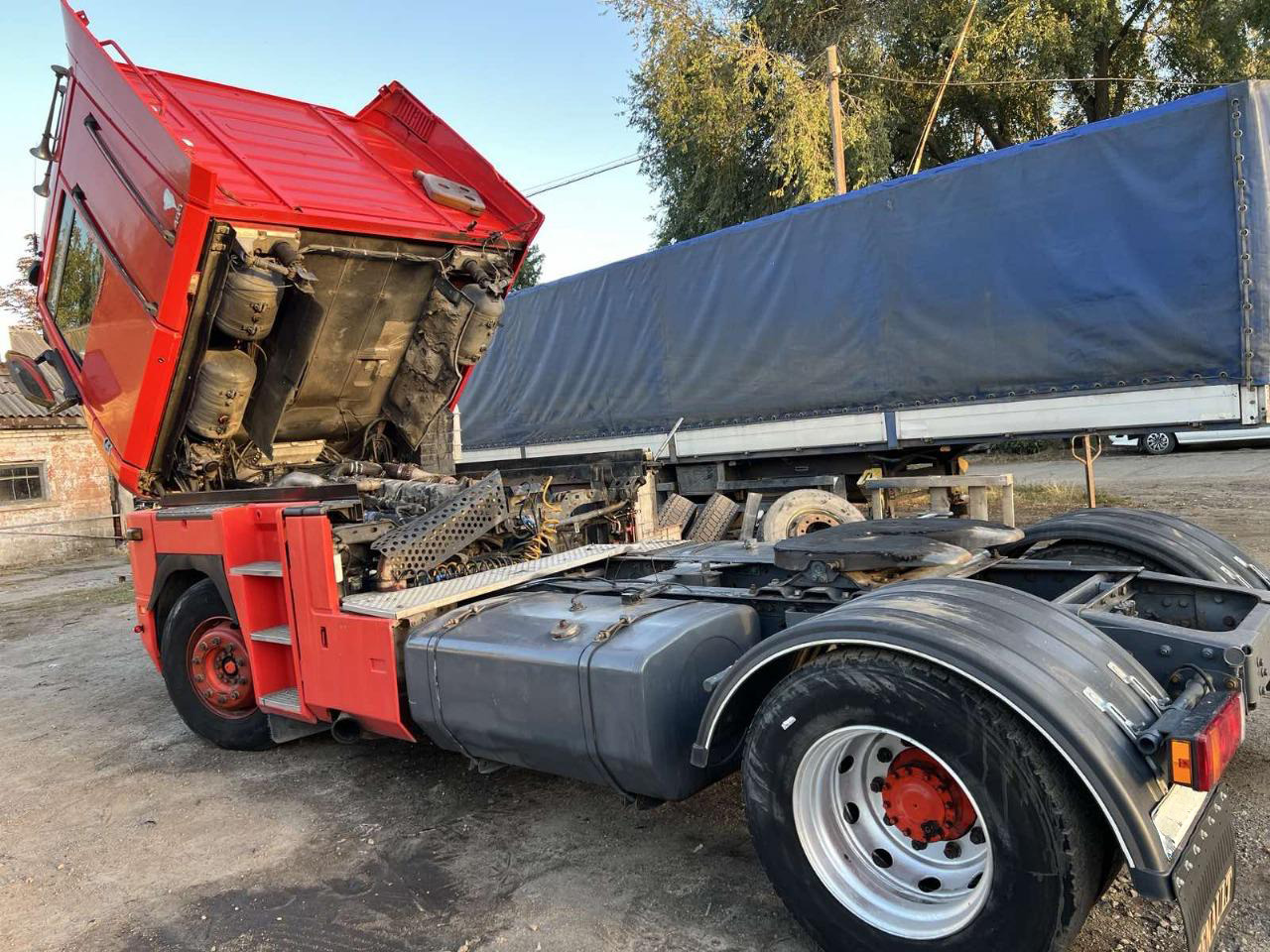 RENAULT Magnum 480 - Tracteur routier: photos 5 RENAULT Magnum 480 - Tracteur routier: photos 5