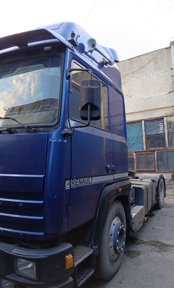 RENAULT Major 385 - Tracteur routier: photos 3 RENAULT Major 385 - Tracteur routier: photos 3