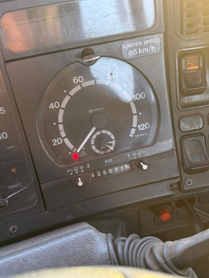 Tracteur routier SCANIA 113M 380: photos 18