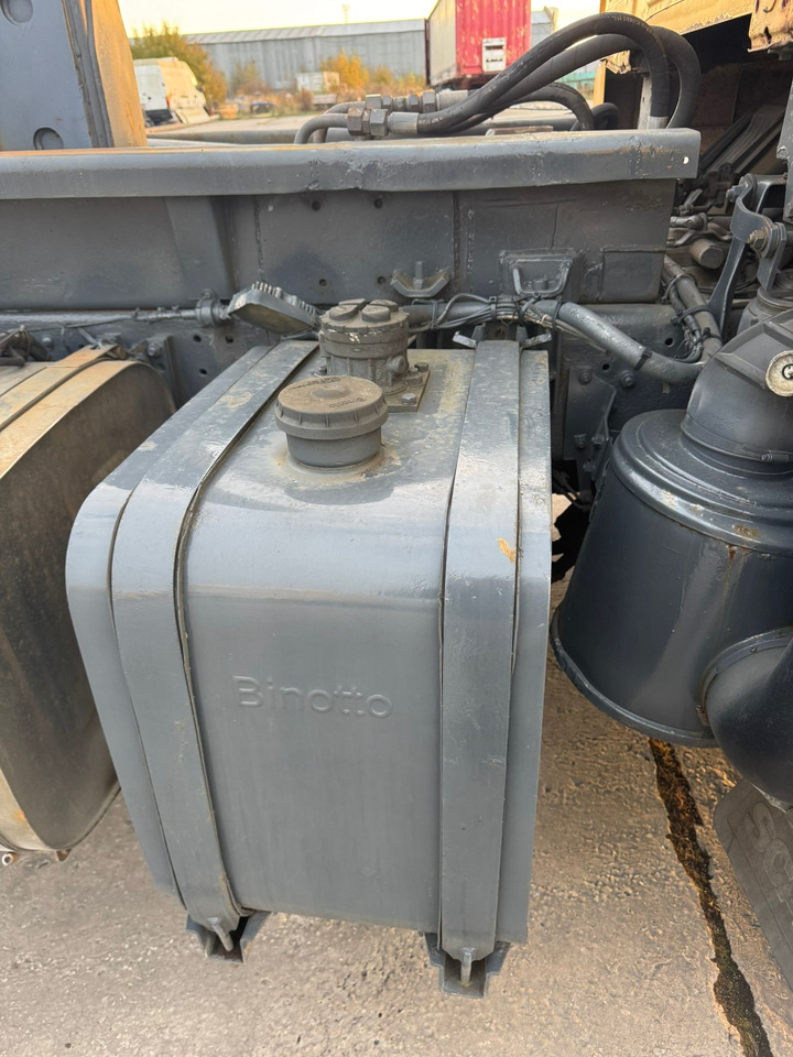 Tracteur routier SCANIA 113M 380: photos 13