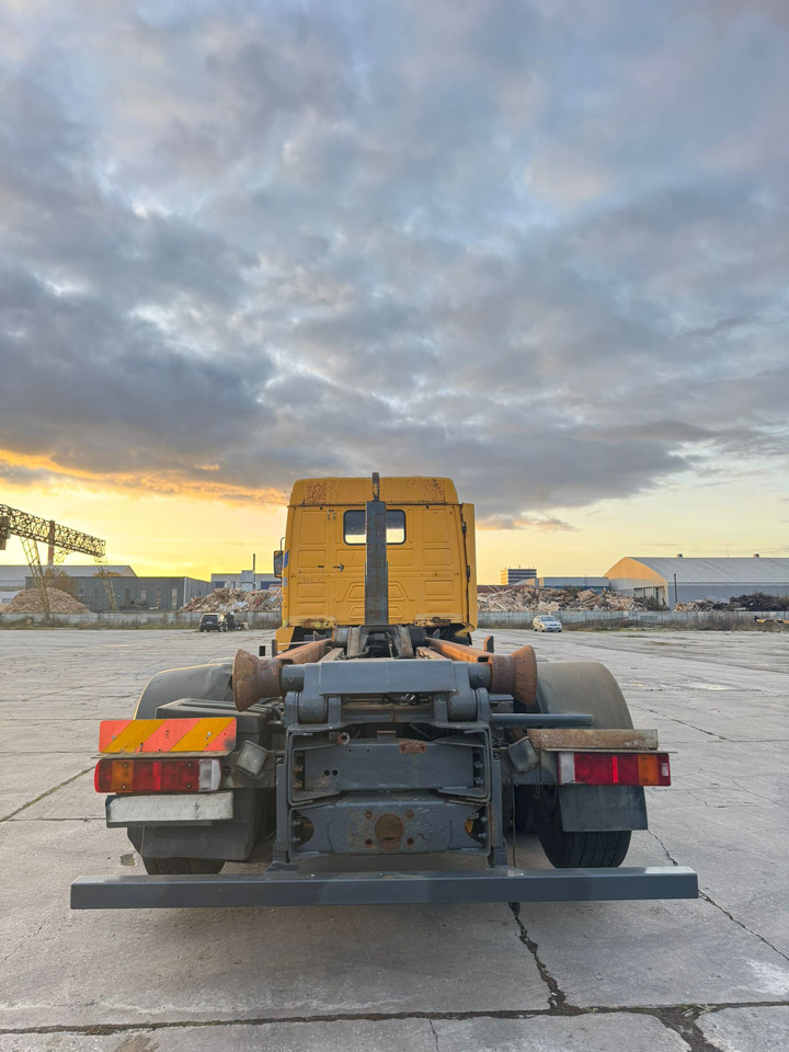 Tracteur routier SCANIA 113M 380: photos 6