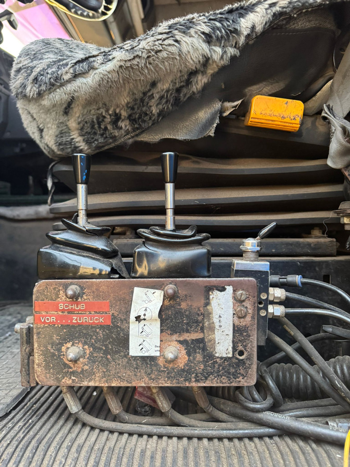 Tracteur routier SCANIA 113M 380: photos 19