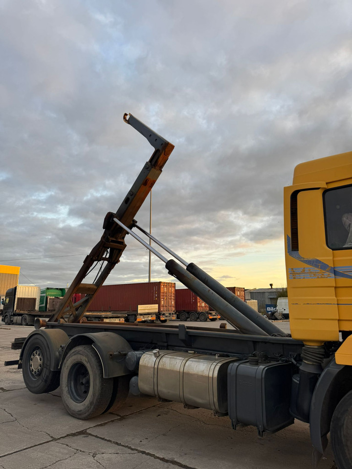 Tracteur routier SCANIA 113M 380: photos 8