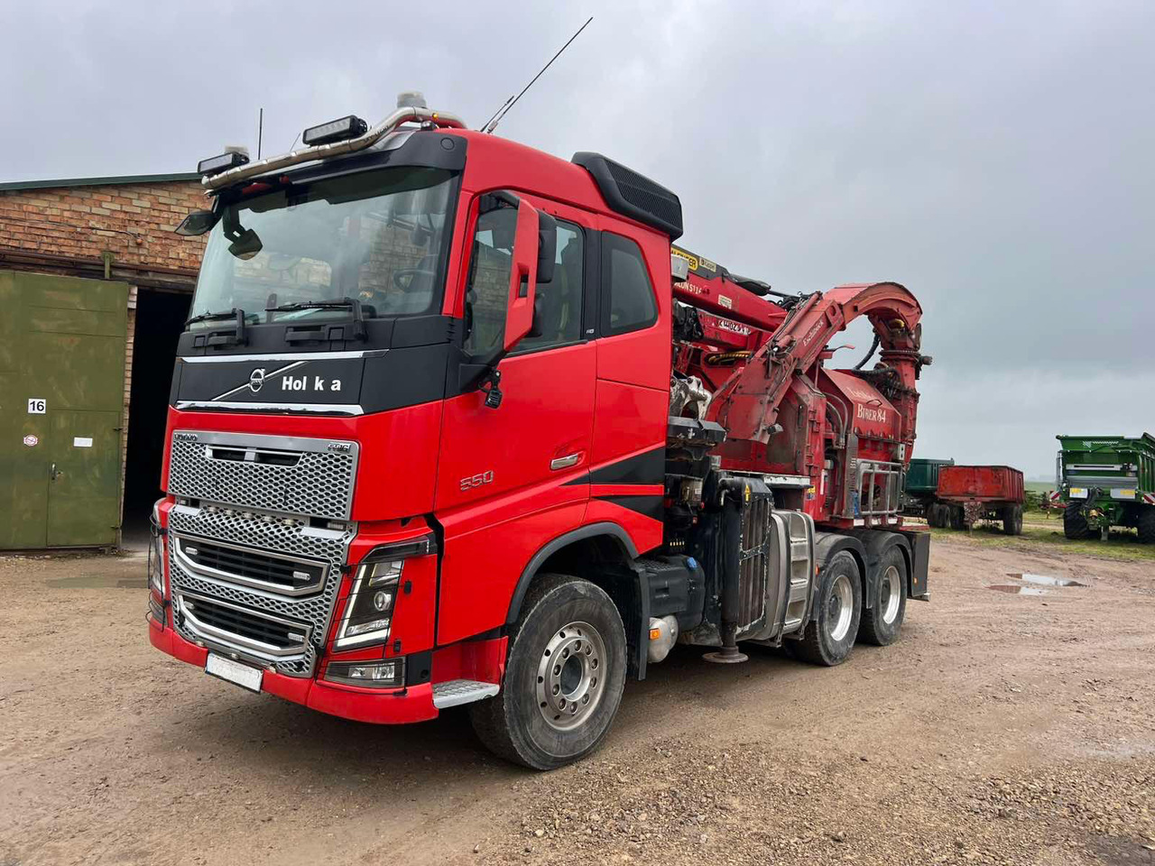 VOLVO FH16.550 - Broyeur de végétaux: photos 3 VOLVO FH16.550 - Broyeur de végétaux: photos 3