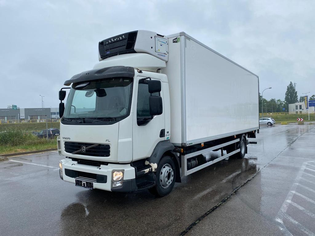 VOLVO FL 240 - Camion frigorifique: photos 2 VOLVO FL 240 - Camion frigorifique: photos 2