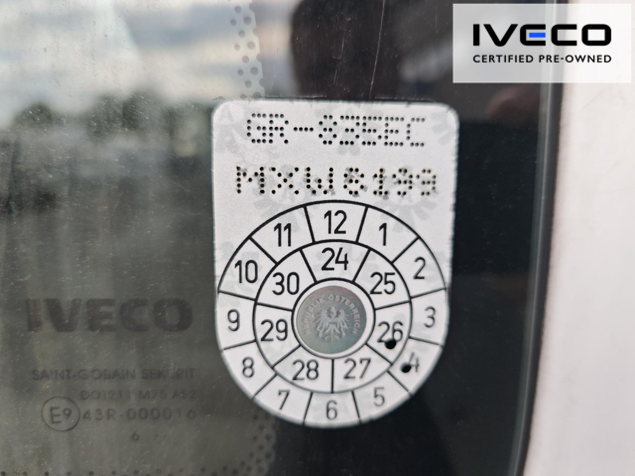 IVECO Iveco 140E25 2 Zonen-Figoblock - Camion frigorifique: photos 4 IVECO Iveco 140E25 2 Zonen-Figoblock - Camion frigorifique: photos 4