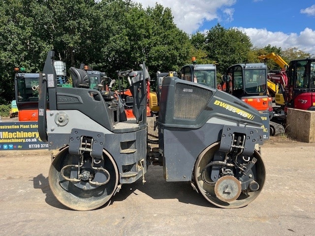 Bomag BW 135 AD-5 - Rouleau compresseur: photos 1 Bomag BW 135 AD-5 - Rouleau compresseur: photos 1