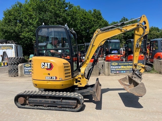 CAT 302.7 D CR - Mini pelle: photos 1 CAT 302.7 D CR - Mini pelle: photos 1