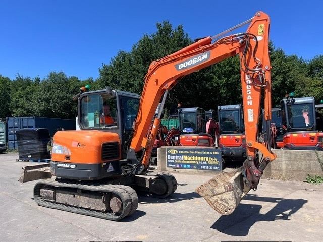 Doosan DX 63-3 - Mini pelle: photos 3 Doosan DX 63-3 - Mini pelle: photos 3