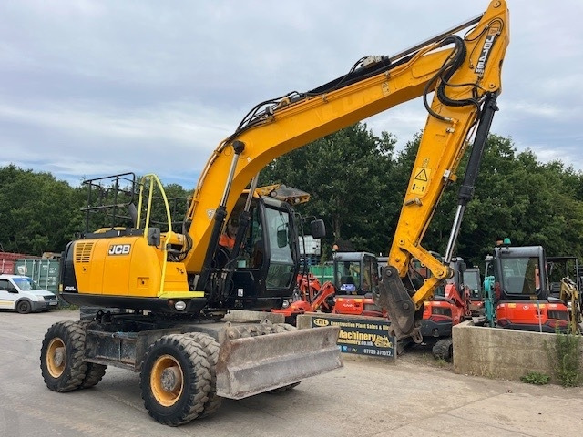 JCB JS 145 W - Pelle sur pneus: photos 4 JCB JS 145 W - Pelle sur pneus: photos 4
