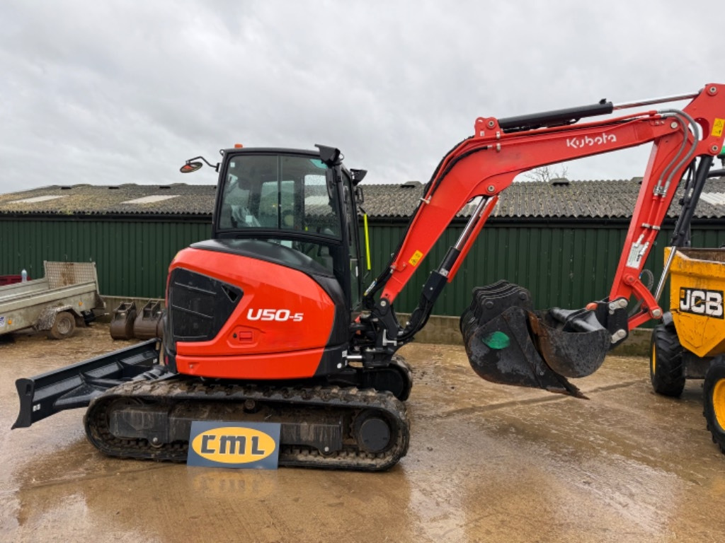 Kubota U 50-5 - Mini pelle: photos 1 Kubota U 50-5 - Mini pelle: photos 1