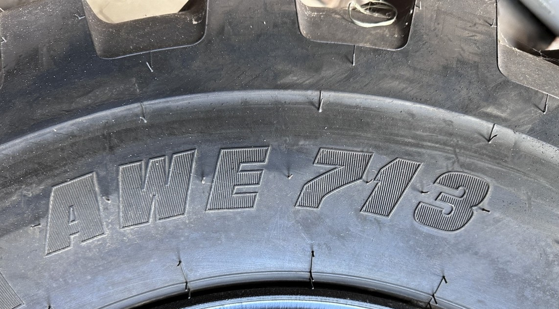 Apollo 10.00 - 20 Apollo Kompletträder - Complet tires - Pneu pour Pelle sur pneus: photos 4 Apollo 10.00 - 20 Apollo Kompletträder - Complet tires - Pneu pour Pelle sur pneus: photos 4