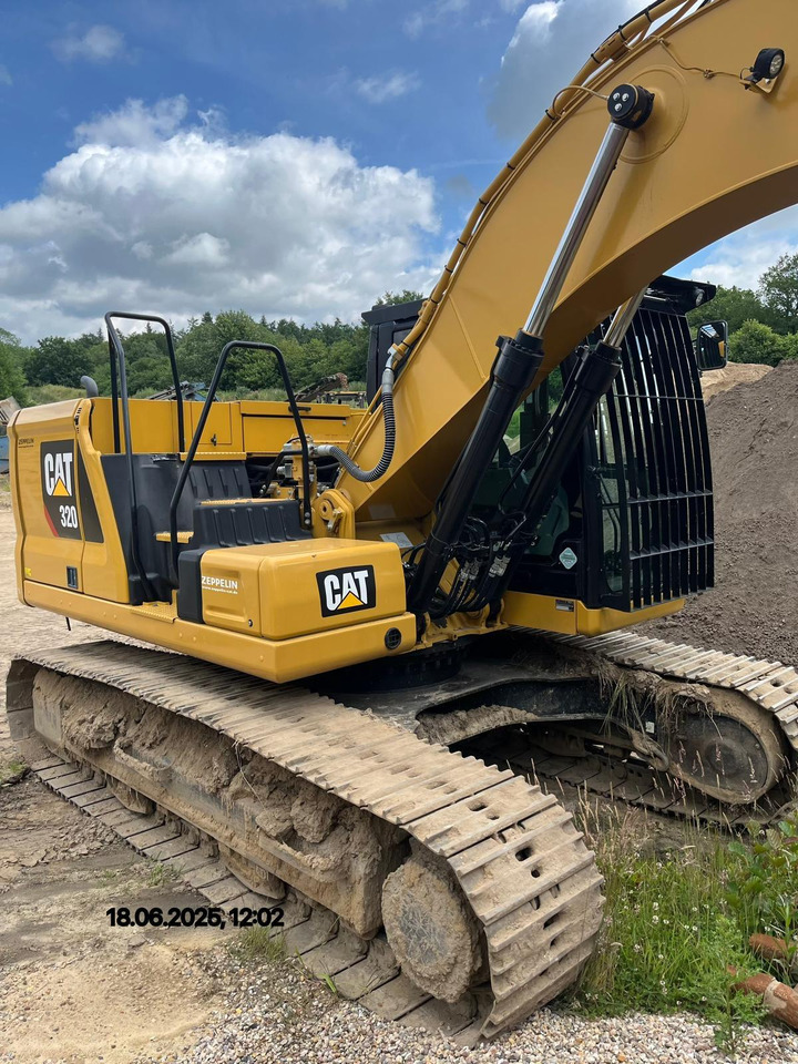 CATERPILLAR 320 07A Deutsche Maschine! Top !!! - Pelle sur chenille: photos 5 CATERPILLAR 320 07A Deutsche Maschine! Top !!! - Pelle sur chenille: photos 5