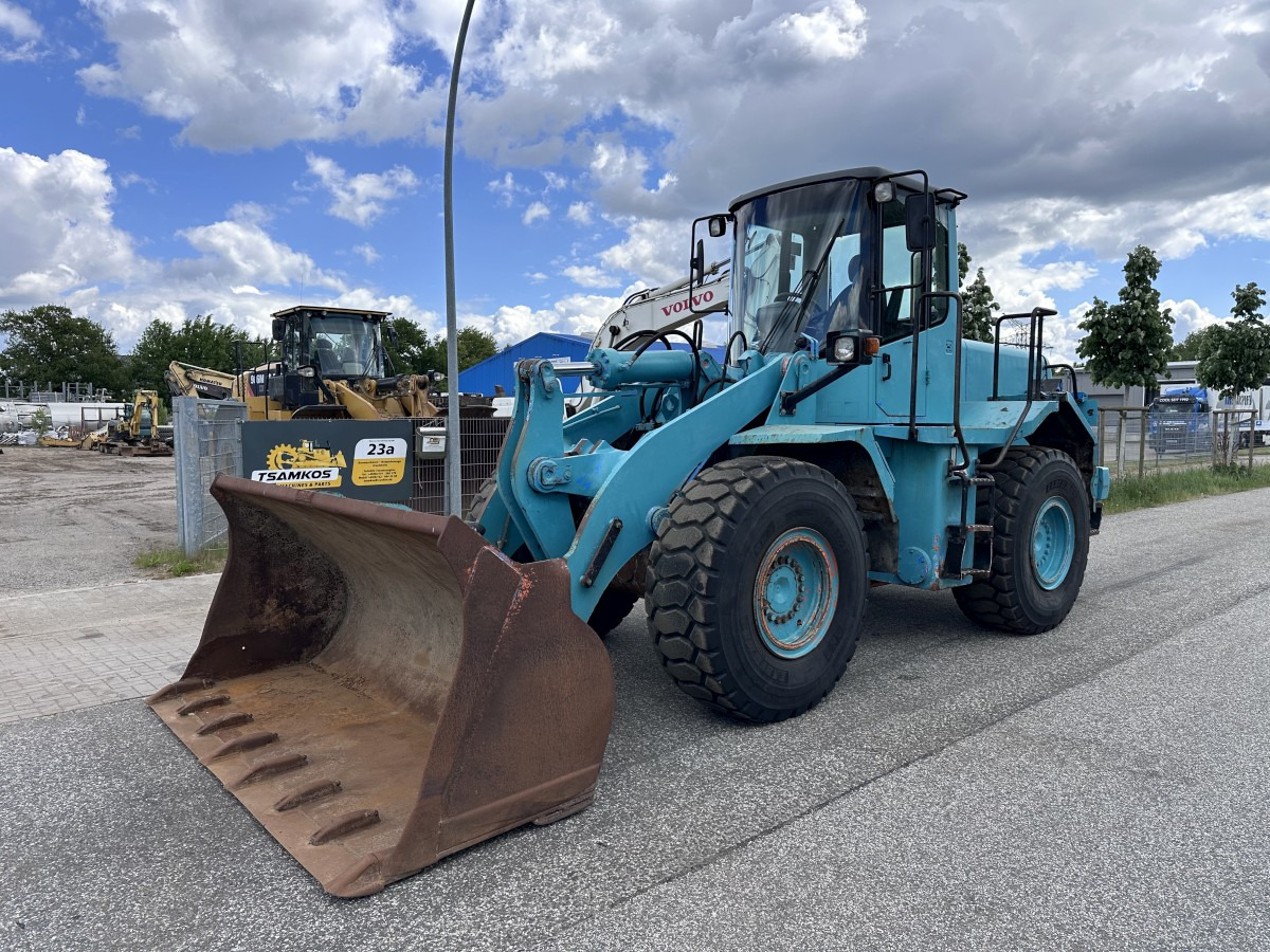 FIAT-HITACHI W 170 Cummins 6 Cyl. Turbo Deutsche Maschine ! - Chargeuse sur pneus: photos 1 FIAT-HITACHI W 170 Cummins 6 Cyl. Turbo Deutsche Maschine ! - Chargeuse sur pneus: photos 1