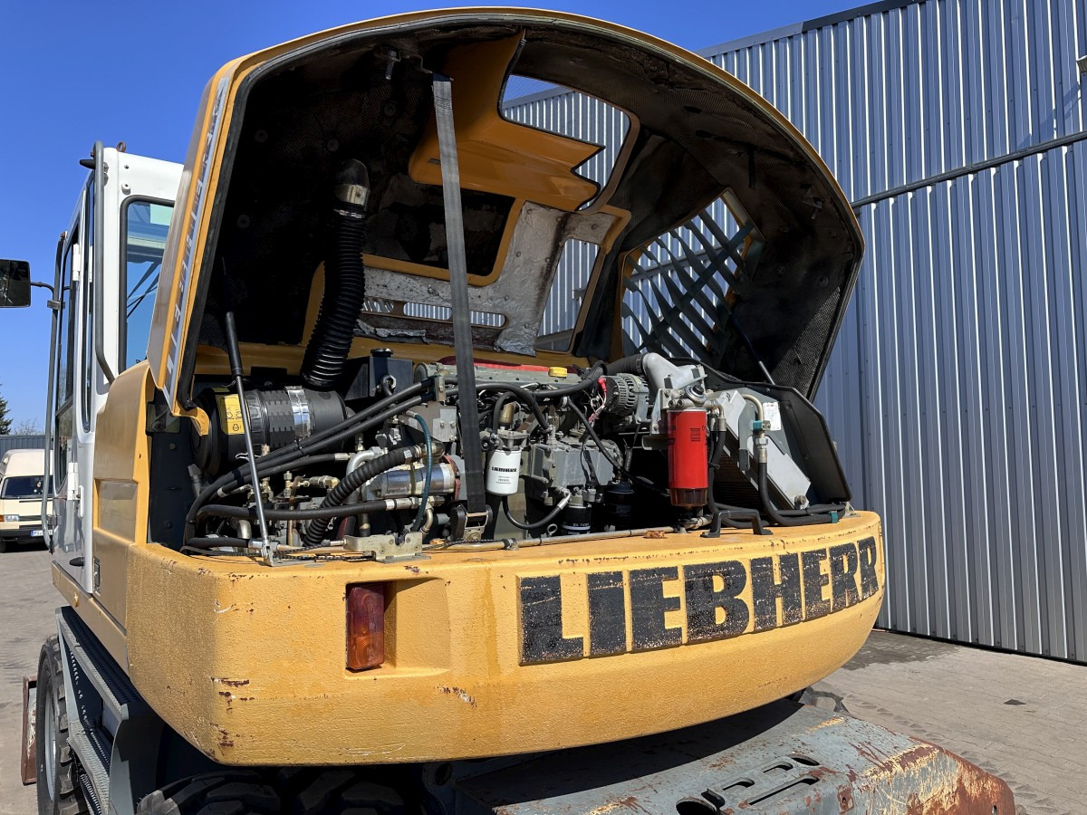 LIEBHERR A 314 All hydr. lines SW 33- 30 Km/h en crédit-bail LIEBHERR A 314 All hydr. lines SW 33- 30 Km/h: photos 20