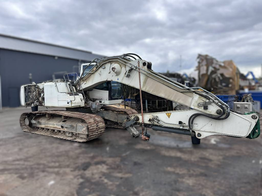 Liebherr 914 924 916 926 for parts breaking dismantling - Pelle sur chenille: photos 2 Liebherr 914 924 916 926 for parts breaking dismantling - Pelle sur chenille: photos 2