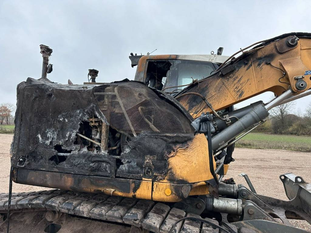 Pelle sur chenille Liebherr 914 Compact for parts breaking dismantling: photos 6