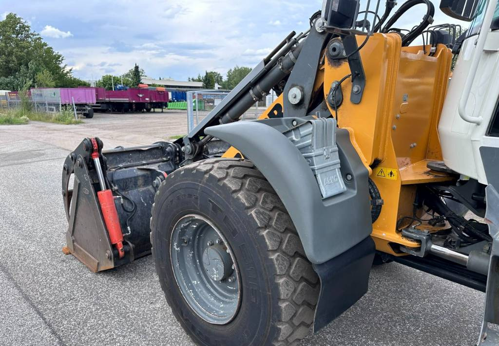 Chargeuse sur pneus Liebherr L 514 Stereo +30 Kmh Klima 3er Kreis Greifschaufel: photos 19
