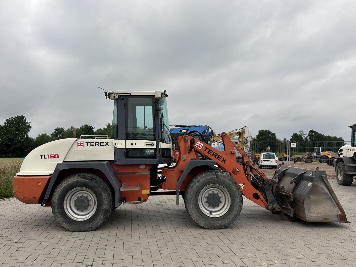 TEREX TL 160 Klima Schaufel + Palettengabel Top ! - Chargeuse sur pneus: photos 2 TEREX TL 160 Klima Schaufel + Palettengabel Top ! - Chargeuse sur pneus: photos 2