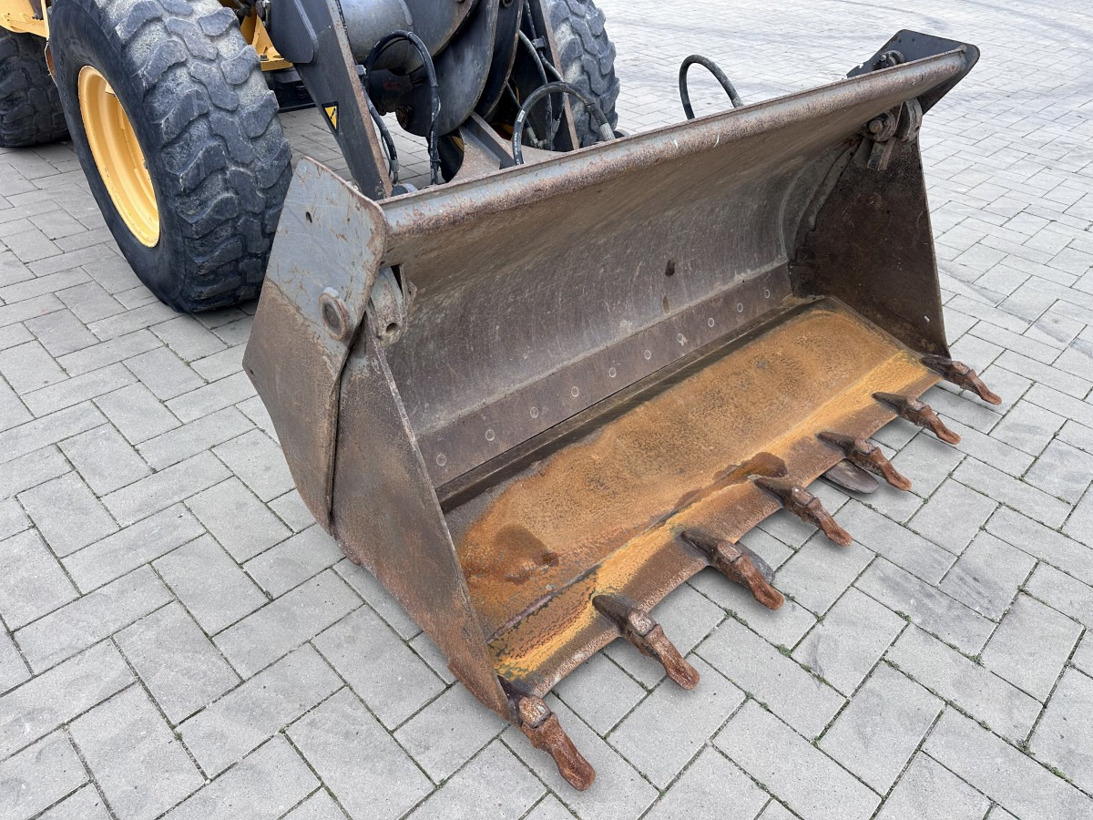 Chargeuse sur pneus VOLVO L 30 B PRO 3er Kreis Klappschaufel+Palettengabel: photos 27
