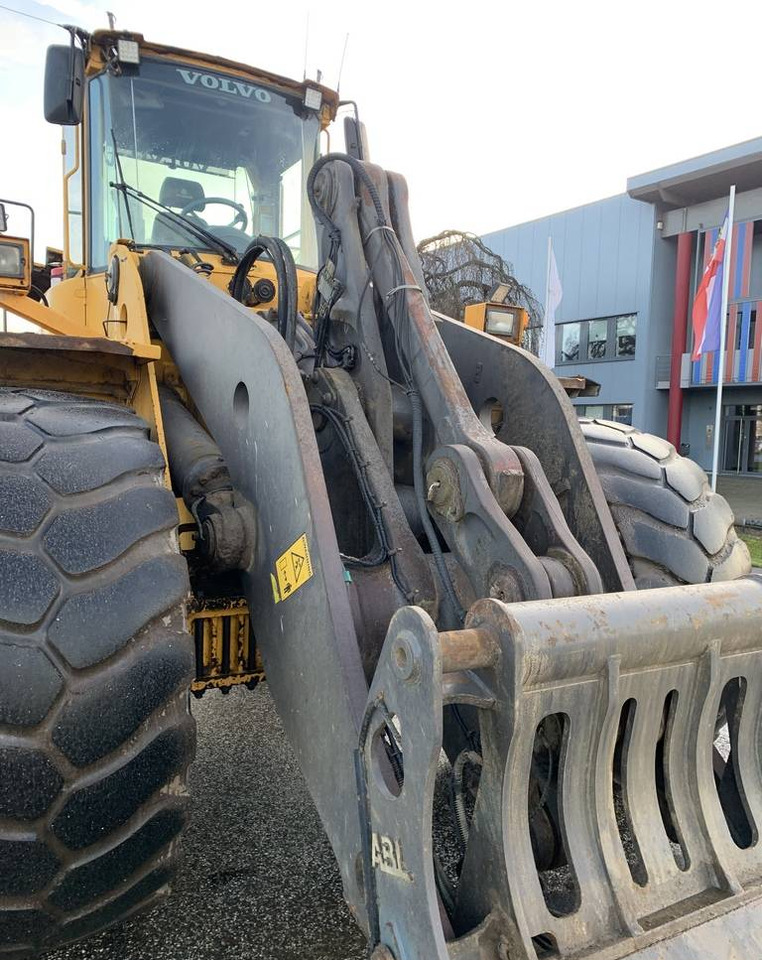 Chargeuse sur pneus Volvo L220 E-F Achse - Axle - Hubgerüst - short boom: photos 7