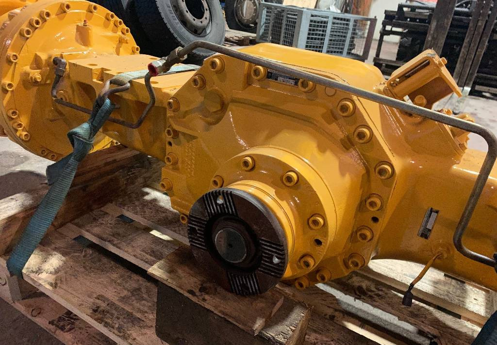 Volvo L220 E-F Achse - Axle - Hubgerüst - short boom  - Chargeuse sur pneus: photos 4 Volvo L220 E-F Achse - Axle - Hubgerüst - short boom  - Chargeuse sur pneus: photos 4