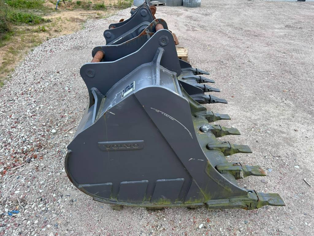 Volvo S 70 / S7 Tieflöffel bucket 1.500mm cbm 1.5 m³ - Godet pour pelle: photos 4 Volvo S 70 / S7 Tieflöffel bucket 1.500mm cbm 1.5 m³ - Godet pour pelle: photos 4